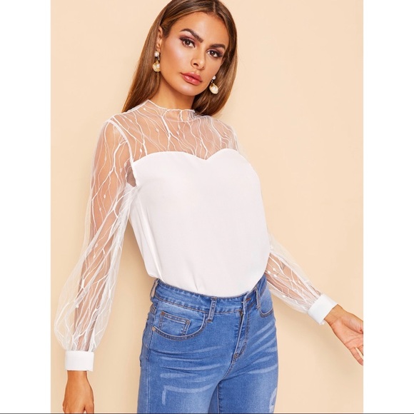 ❗️LAST CHANCE❗️NWOT White mock neck mesh blouse - Picture 4 of 6